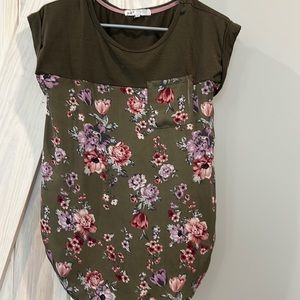 Green top with flowers